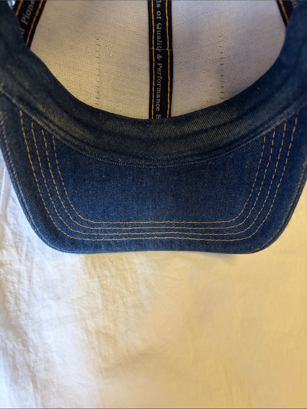 Marmot Blue Denim graphic Hat - Picture 4 of 5